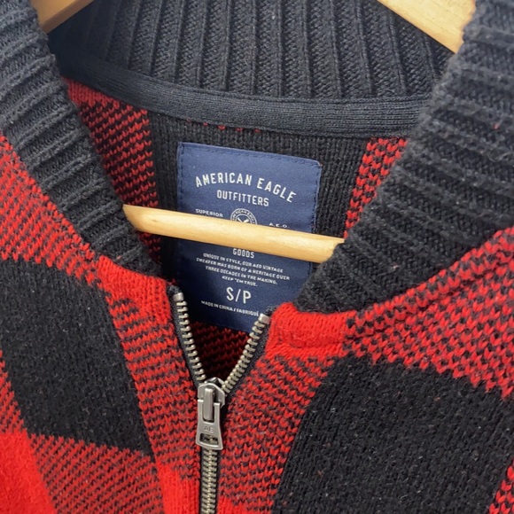 AE front zipper sweater - Picture 3 of 8